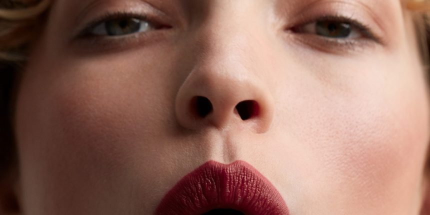 The Best Moisturising Lipsticks For Dry Lips: Wendy Rowe MUA