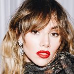 Suki Waterhouse Oscars 2023 Makeup: Get The Look