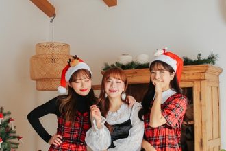 korean christmas fashion