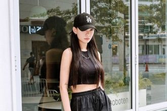 Korean street fashion July 2021