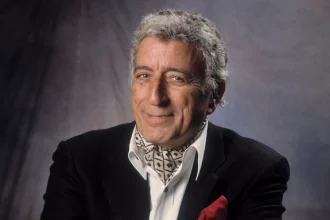 Legendary singer Tony Bennett dies at 96 – American Blues World