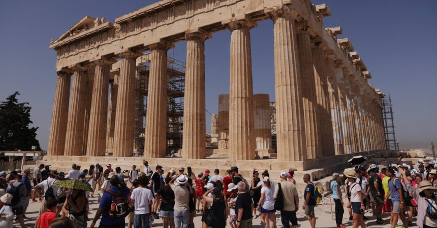 Greece Will Limit Acropolis Visits as Europe Fights Tourist Crush