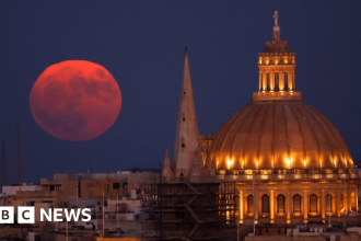 Sturgeon Moon: Supermoon pictures from around the world