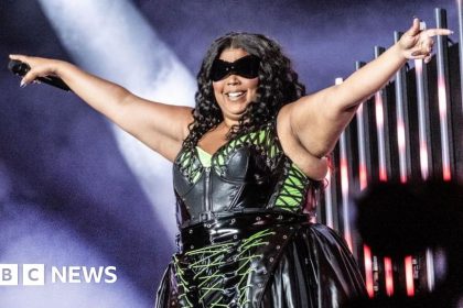 Lizzo accused of sexual harassment and weight-shaming