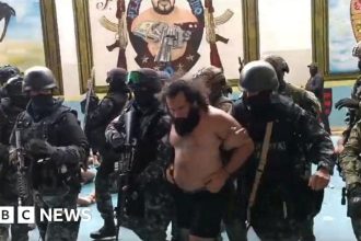 Ecuador: Thousands of soldiers move gang leader Fito