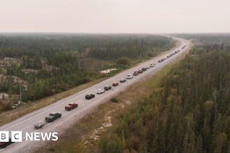 Canada wildfire: Race to evacuate city as blaze approaches