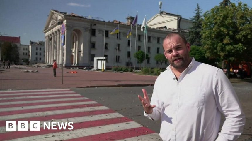 Chernihiv: At the scene of missile strike on Ukrainian theatre