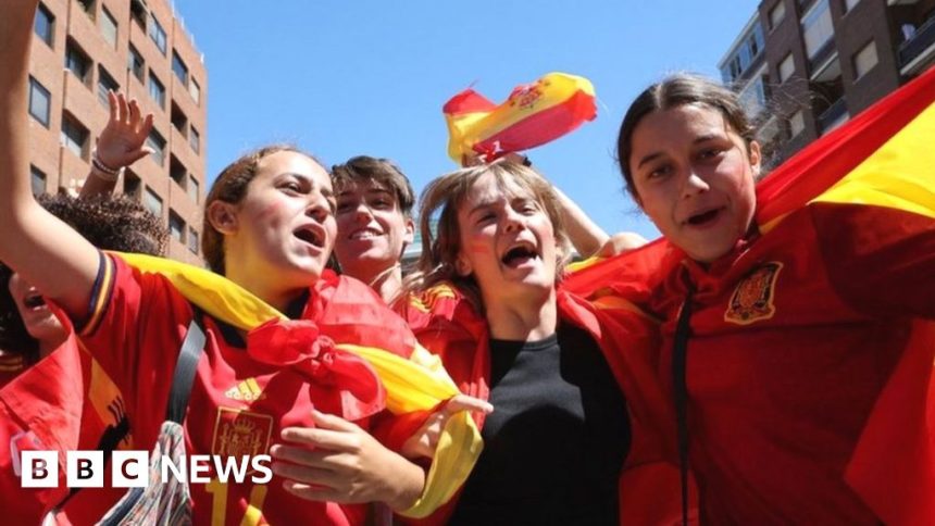 Women's World Cup: Fans rejoice in Madrid as Spain makes football history