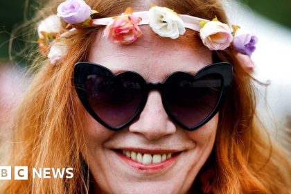 In pictures: Redheads celebrate fiery locks at Dutch festival