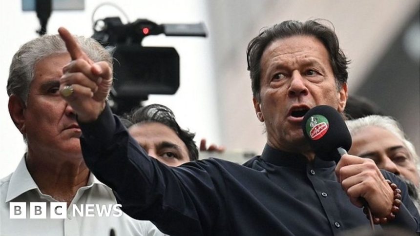 Imran Khan: Pakistan court suspends former PM's corruption sentence