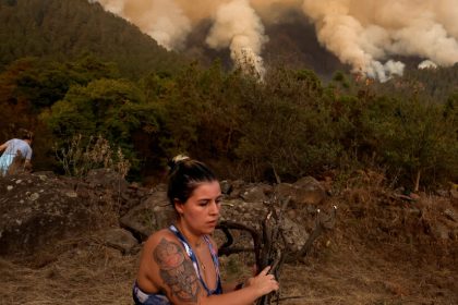 Residents Try to Protect Homes From Wildfire in Canary Islands