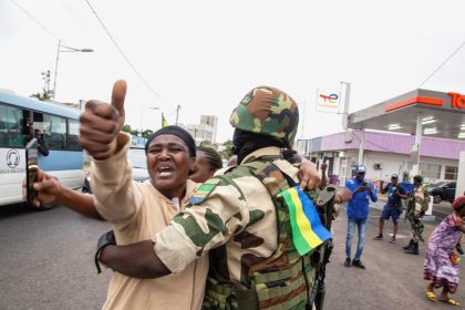 Photos: Hundreds celebrate in Gabon’s capital after soldiers seize power | Gallery News