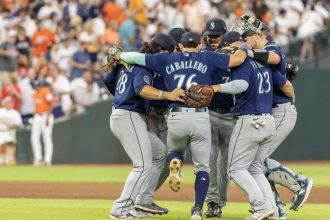 Mariners look to tack on another win vs. Astros