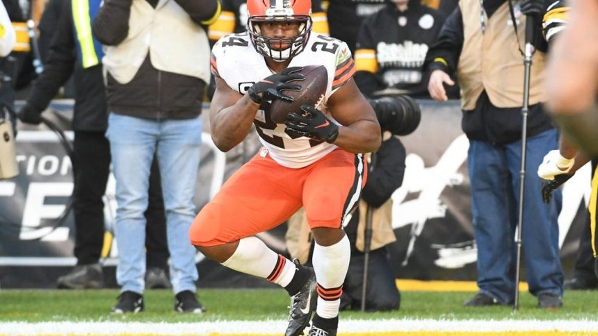 2023 RB rankings; Nick Chubb the 1?