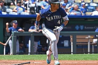 Julio Rodriguez has 5 hits, 5 RBIs to rally Mariners past Royals