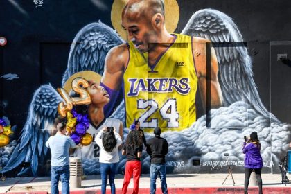 Lakers to unveil Kobe Bryant statue on 2/8/24