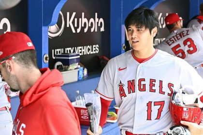 Angels take the gutless route by keeping Ohtani