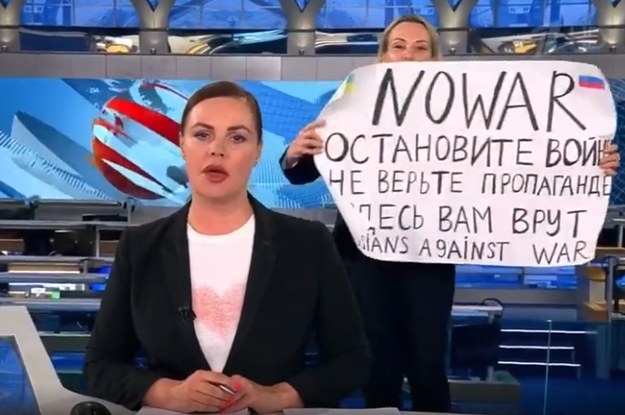 Woman Crashes Russian News With Anti-War Protest Sign