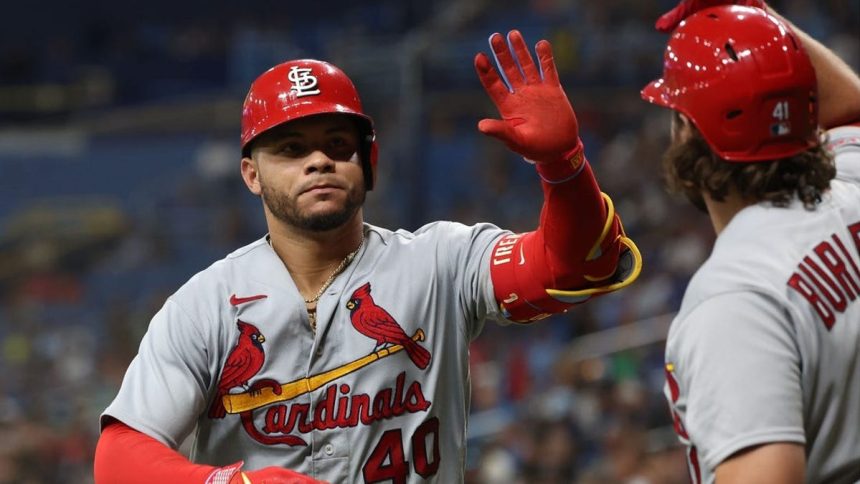 Cardinals C Willson Contreras (hip) exits game vs. A’s