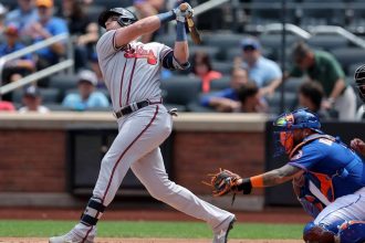 Braves win DH opener over Mets in blowout fashion