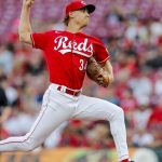 Stormy weather forces Pirates, Reds to play twin bill