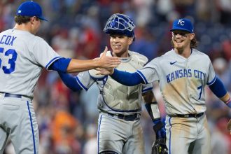 Offensive-minded Royals host Cardinals for 2-game set