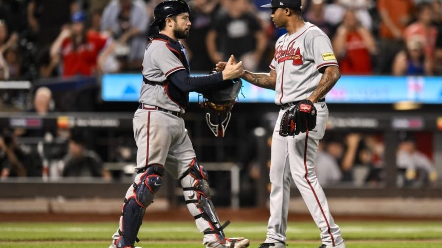 Braves aim for sweep of lopsided series vs. Mets