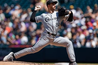 White Sox look to level series against Athletics