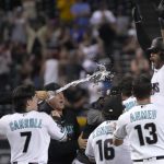 11th-inning rally puts D-backs in position to sweep Rangers