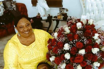 SAD NEWS! Wizkid’s Mother Is Dead