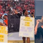 Hardcore Fan Quits Her Job to Attend Beyonce’s Concert {WATCH}