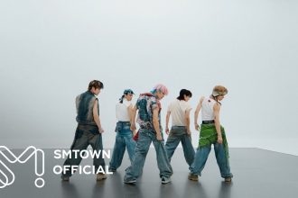 NCT U – ‘Baggy Jeans’ MV