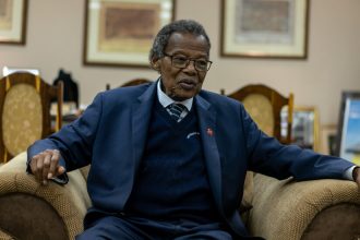 Mangosuthu Buthelezi, Zulu Nationalist and a Mandela Rival, Dies at 98