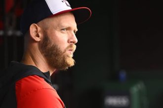 Nationals owner disputes Stephen Strasburg retirement reports