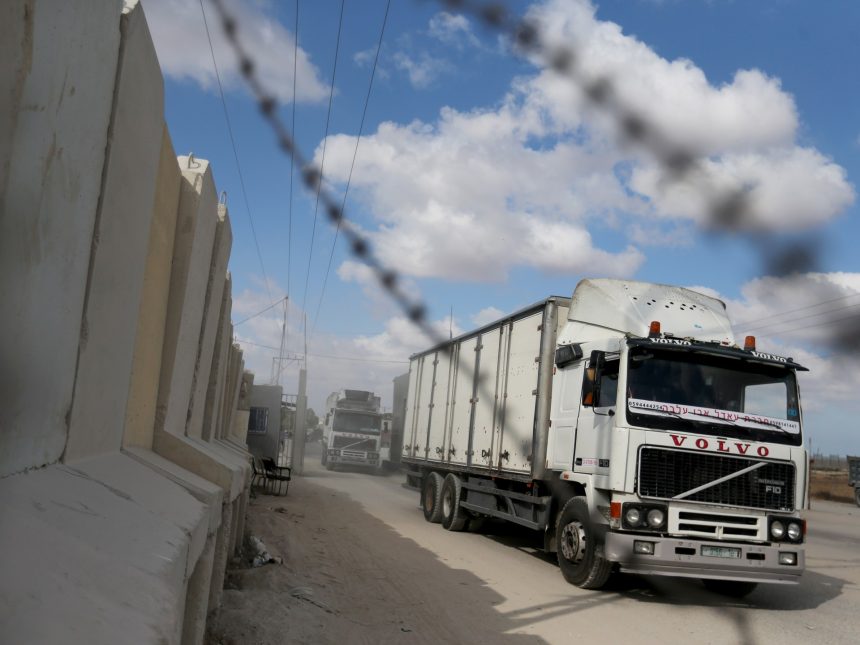 Israel halts exports from Gaza at key crossing, says explosives found | Israel-Palestine conflict News