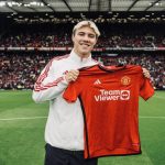 What is Rasmus Højlund’s jersey number at Manchester United?