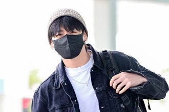 BTS’ Jungkook Was A Cheerful Vision In His Denim Outfit At Incheon Airport