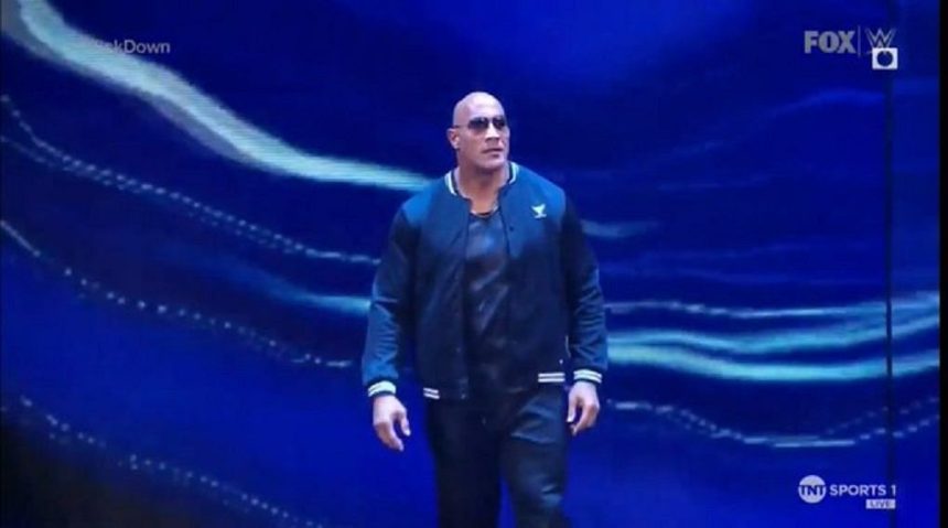 Former WWE Champion breaks character as The Rock returns on SmackDown