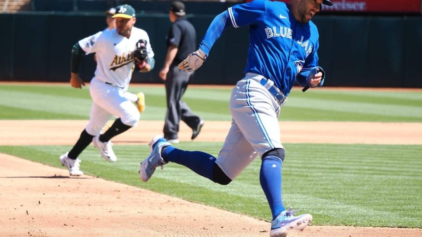 Blue Jays rally in 10th inning to beat Athletics