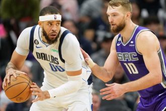 Kings sign JaVale McGee to contract