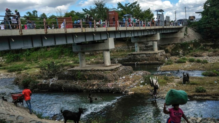 Dominican president threatens to close border with Haiti over canal dispute | Border Disputes News