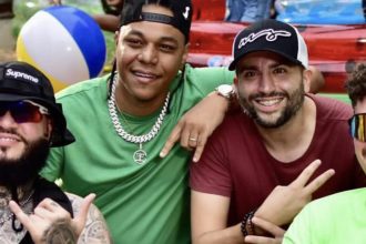 ‘Calor’ Lyrics by Farruko, Manolo Ramos & Ghetto