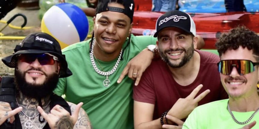 ‘Calor’ Lyrics by Farruko, Manolo Ramos & Ghetto