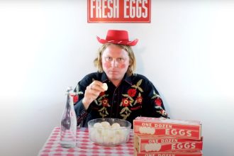 Ty Segall Shares New Single “Eggman”: Stream