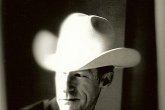 Lyle Lovett touring this fall with Chris Isaak, Leo Kotke, more