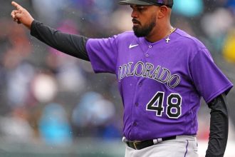 Rockies sign RHP German Marquez to 2-year extension