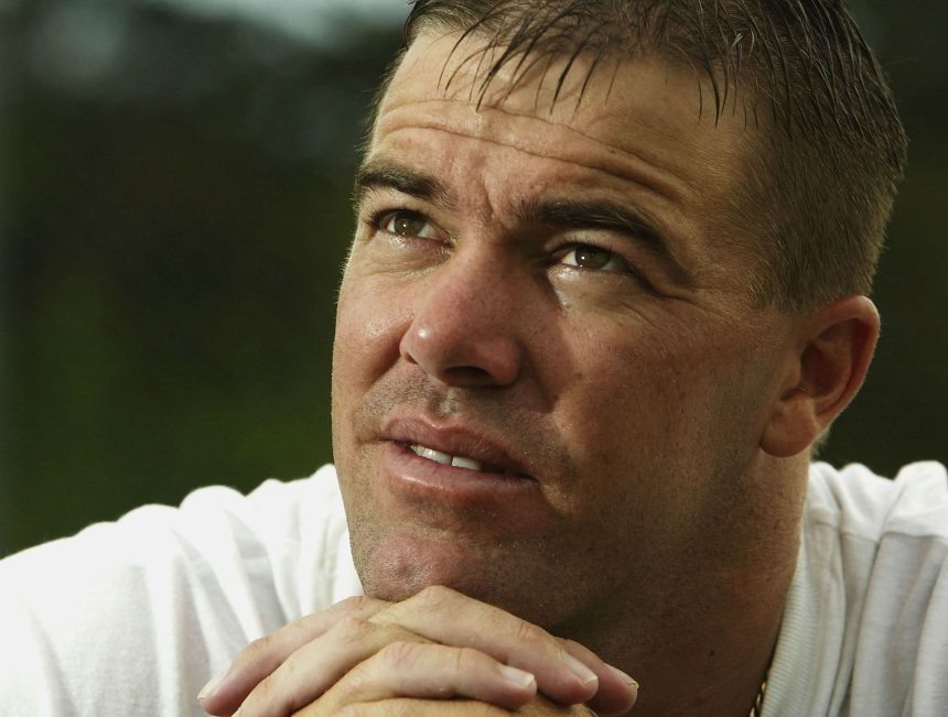 Heath Streak, Zimbabwe cricket legend, passes away at 49