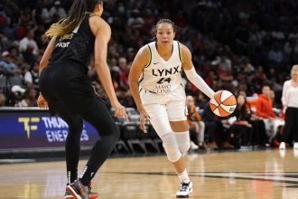 Lynx look to topple ice-cold Mercury