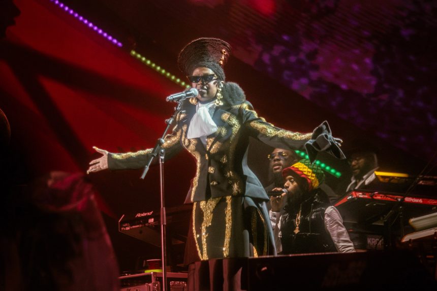 Global Citizen 2023 pics & video (Lauryn Hill & Fugees, Red Hot Chili Peppers, Busta Rhymes, more)