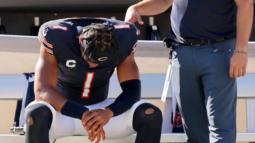 Things go bad to worse for Justin Fields, Chicago Bears